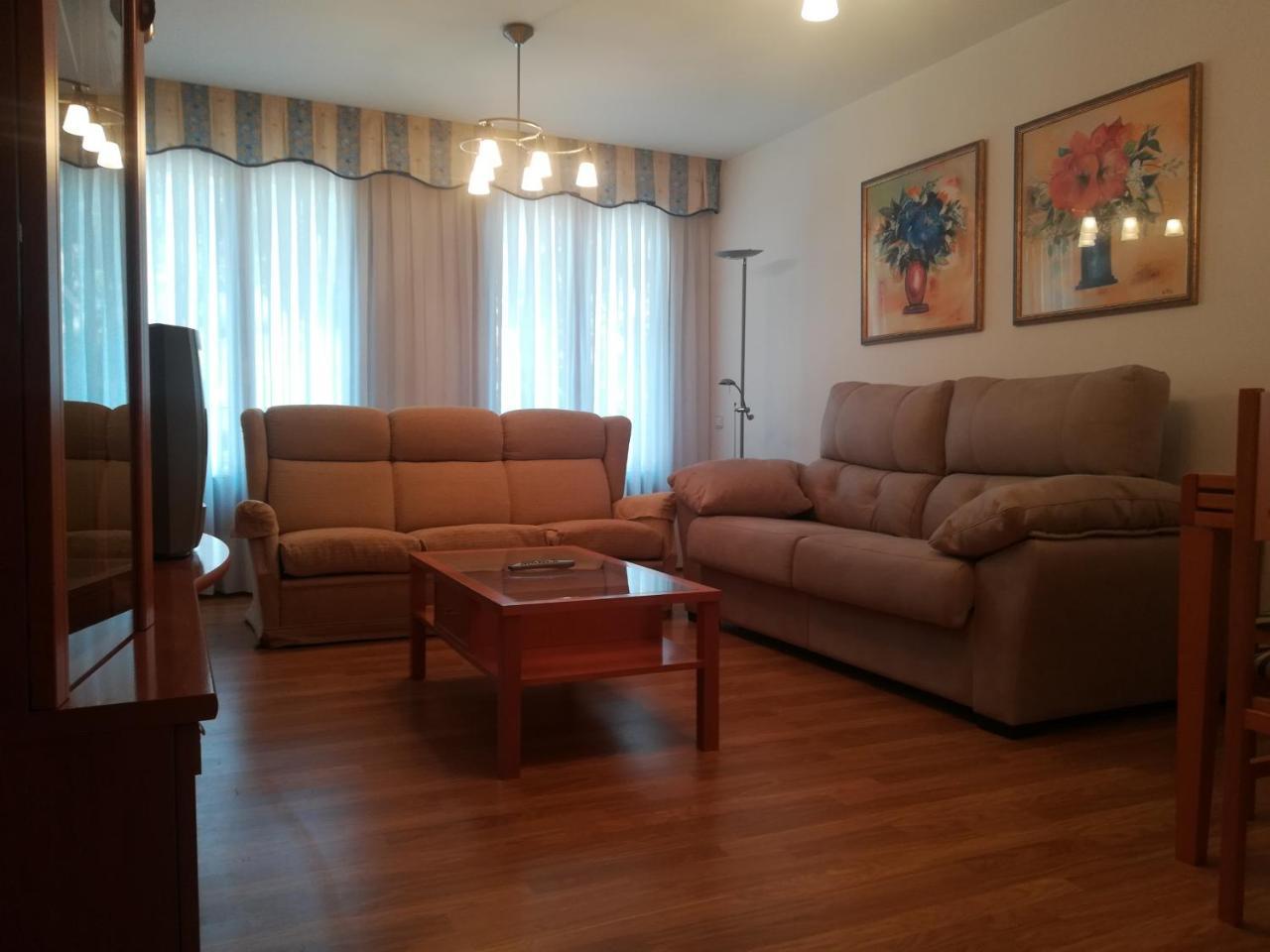 Apartamento Paseo Del Saúco Ezcaray Exterior foto